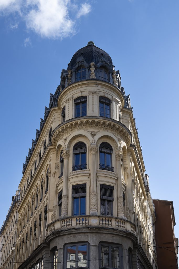 SAINT-ÉTIENNE : UN MARCHÉ IMMOBILIER EN PLEIN RENOUVEAU ?